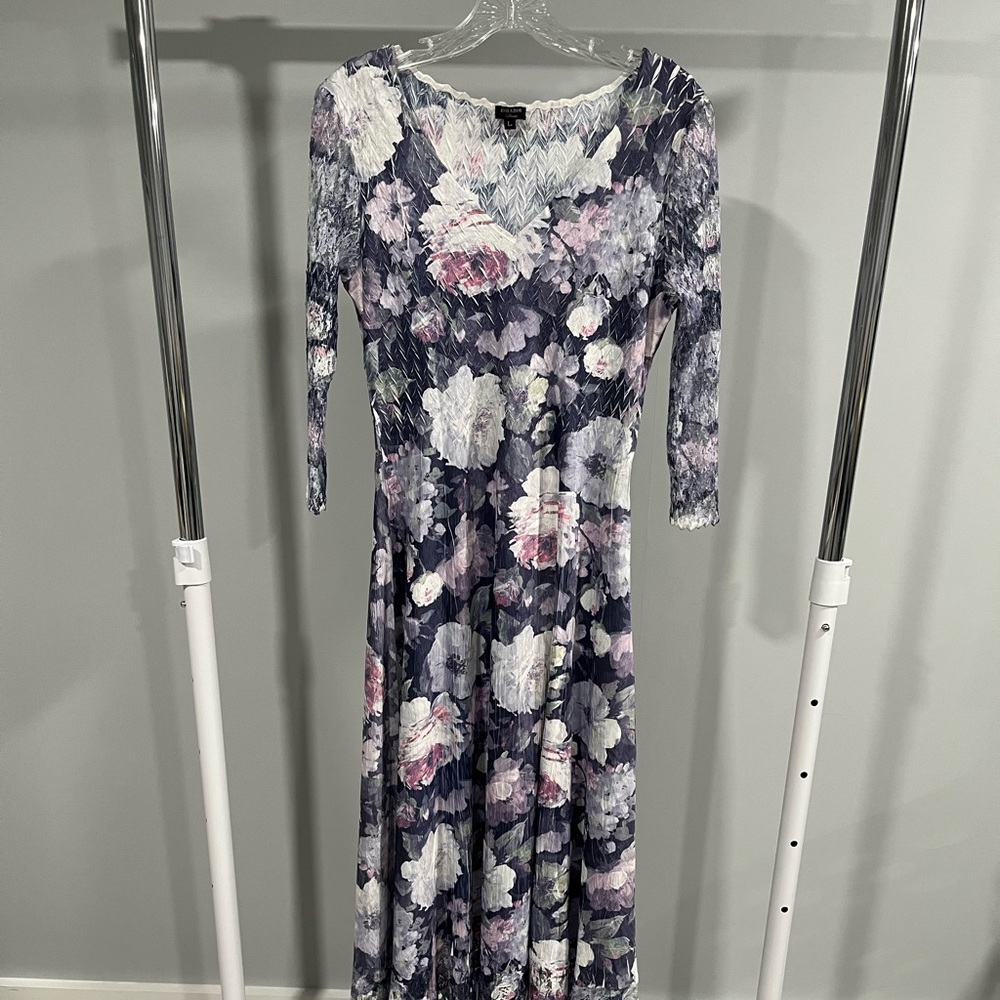 Beautiful unique floral formal dress